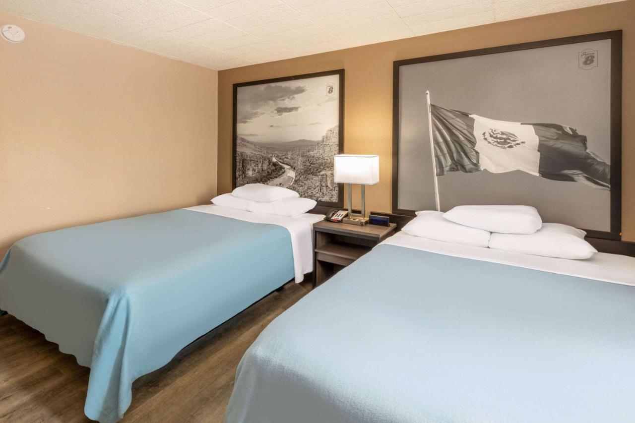 Hotel Super 8 By Wyndham 2*