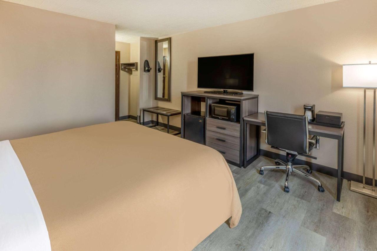 Super 8 By Wyndham 2*